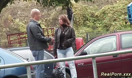 Trina Michaels کنار استخر غرق فیلم سکسی خارجی گی شد
