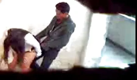 داماد داماد خود را در اتاق رختشویی فیلم سکسی گیایرانی لگد می زند