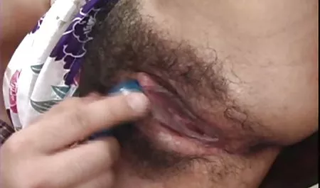 صحنه گی نوجوان بلوند ترانس مورگان