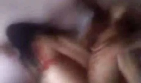 عوضی جنگ سرخ شده در دوربین فیلم سکس گی نوجوان