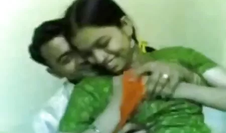 پروکتولوژیست روی پشت یک پوره دانلود فیلم گی شهوانی نازک بالا رفت