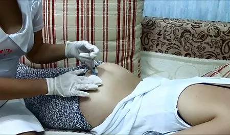 دانشجویان در اتاق زیر شیروانی رابطه جنسی دارند پخش فیلم سکسی گی